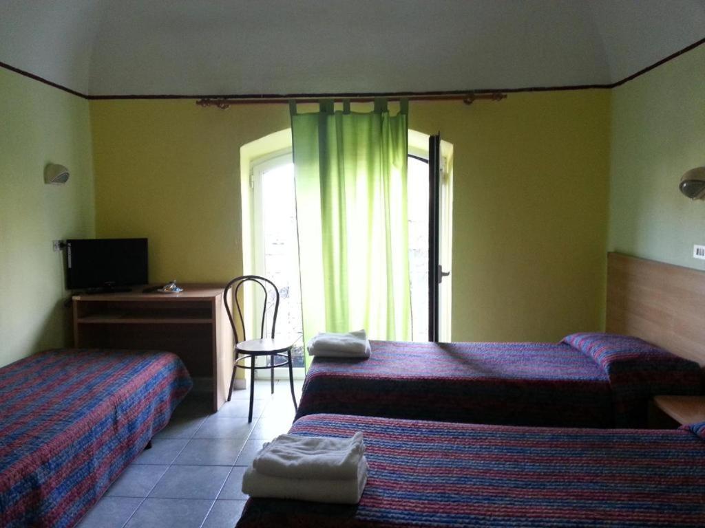 Hotel Stazione Novara Kültér fotó